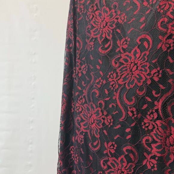 Finity Studio Women's Black Red 100% Skirt Floral Print Back Zip Lined Size 6 - Picture 4 of 6